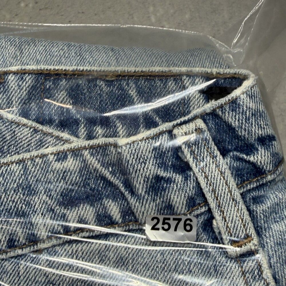 VTG 90s Levis SilverTab Jeans Mens Size 33 Baggy Fit Light Wash Denim Y2k - Picture 15 of 16